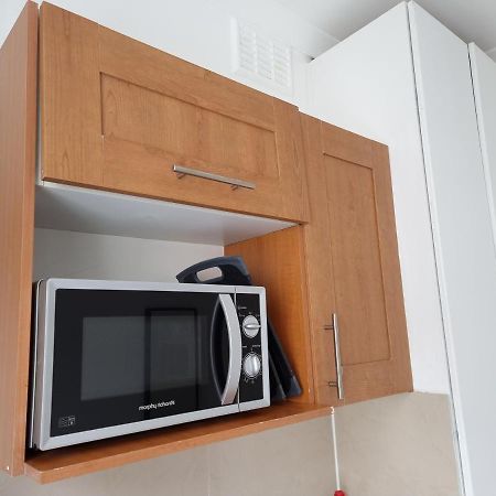 F18-Awesome Studio For 1 Near Paddington-D13 ロンドン エクステリア 写真