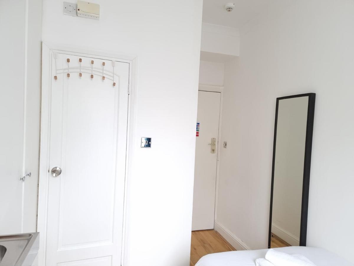 F18-Awesome Studio For 1 Near Paddington-D13 ロンドン エクステリア 写真